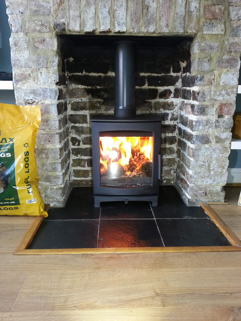 hove wood burners | MI flues medium tinderbox stove